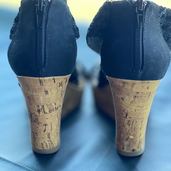 Montego Bay Club 4” Black Wedge - Picture 8 of 9